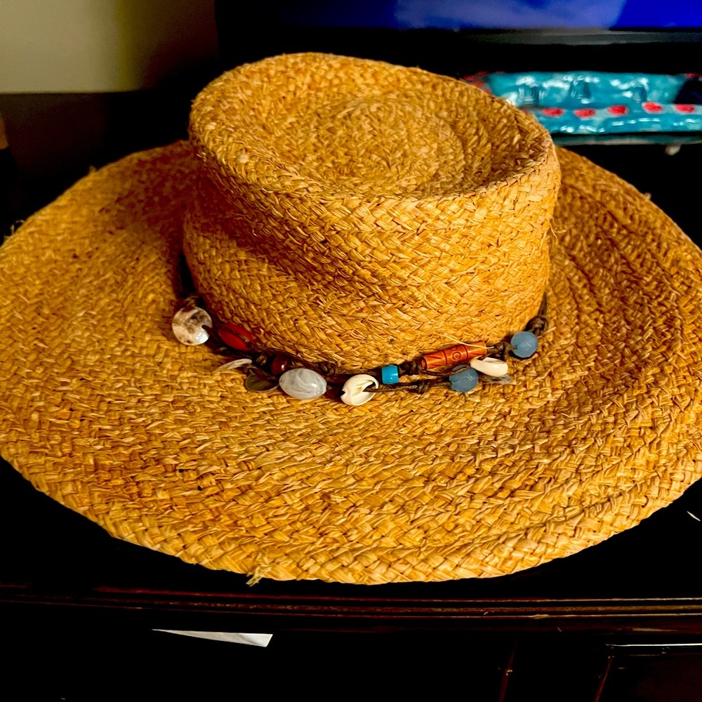 100% Rafgia weave beach hat with shell ornamentation